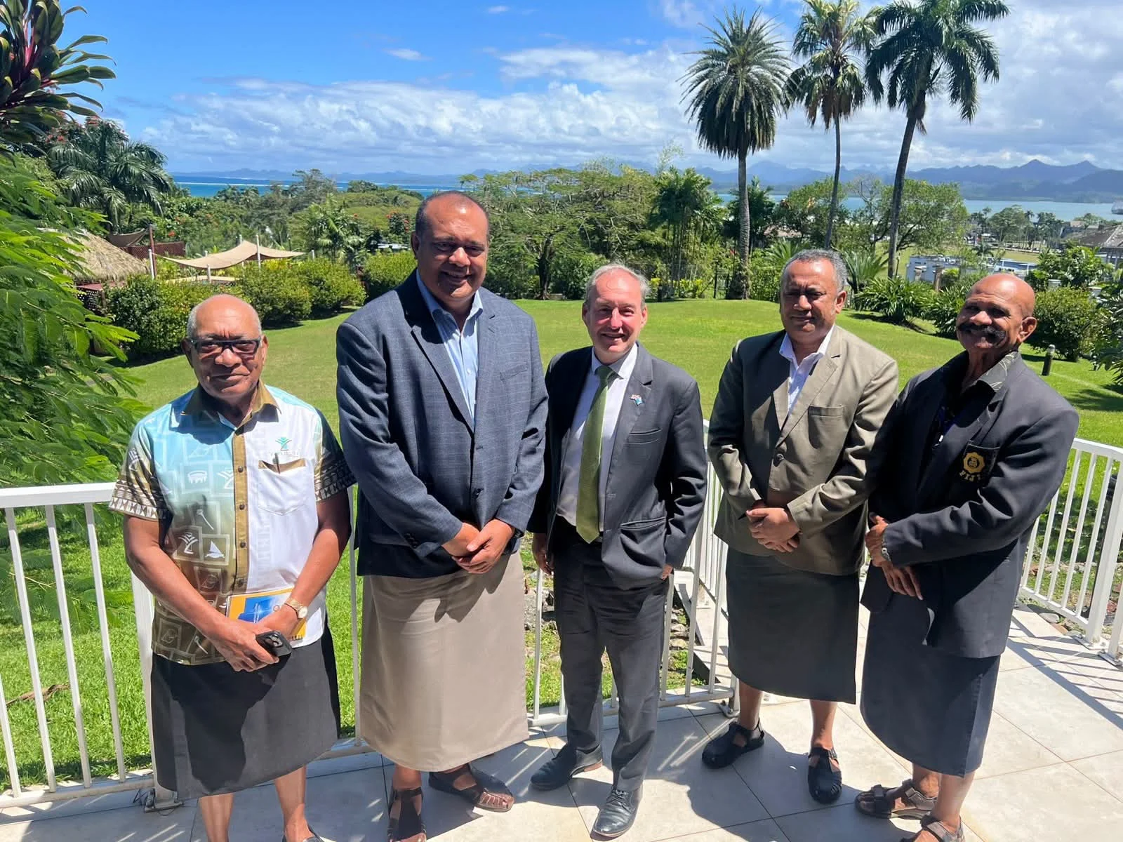 British Acting High Commissioner Meets Tui Nayau and Lau Delegation