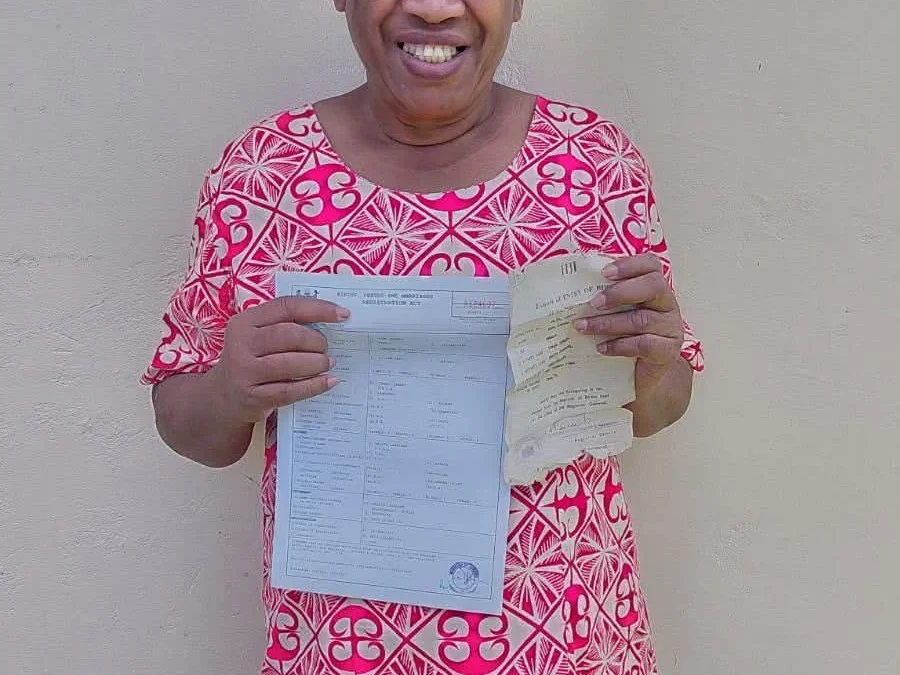 Kadavu Woman Receives New Birth Certificate After Decades